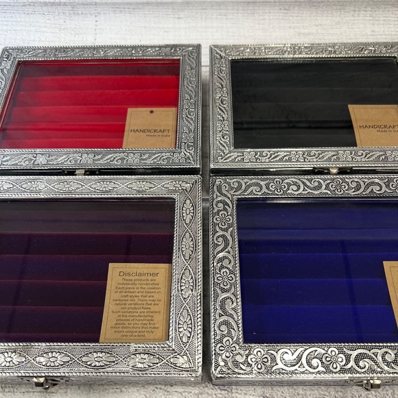 Handcrafted Floral Embossed Ring Box - Picture 2 of 13